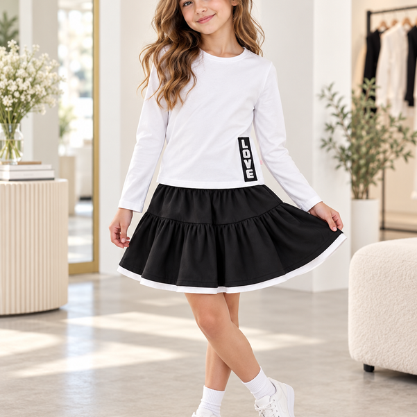 Conjunto Infantil Menina Love – Branco e Preto | 10 anos 🤍🖤
