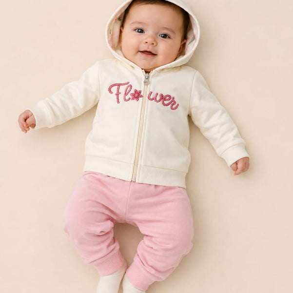 Conjunto Bebê Pequena Flor com Capuz